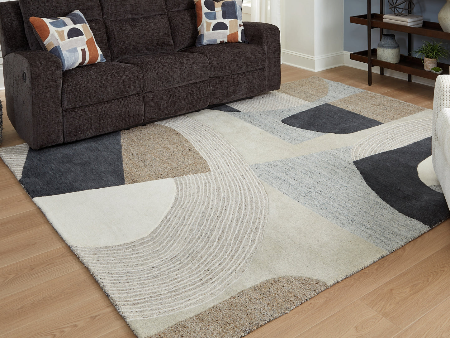 Edrickhill Medium Rug Signature Design by Ashley®