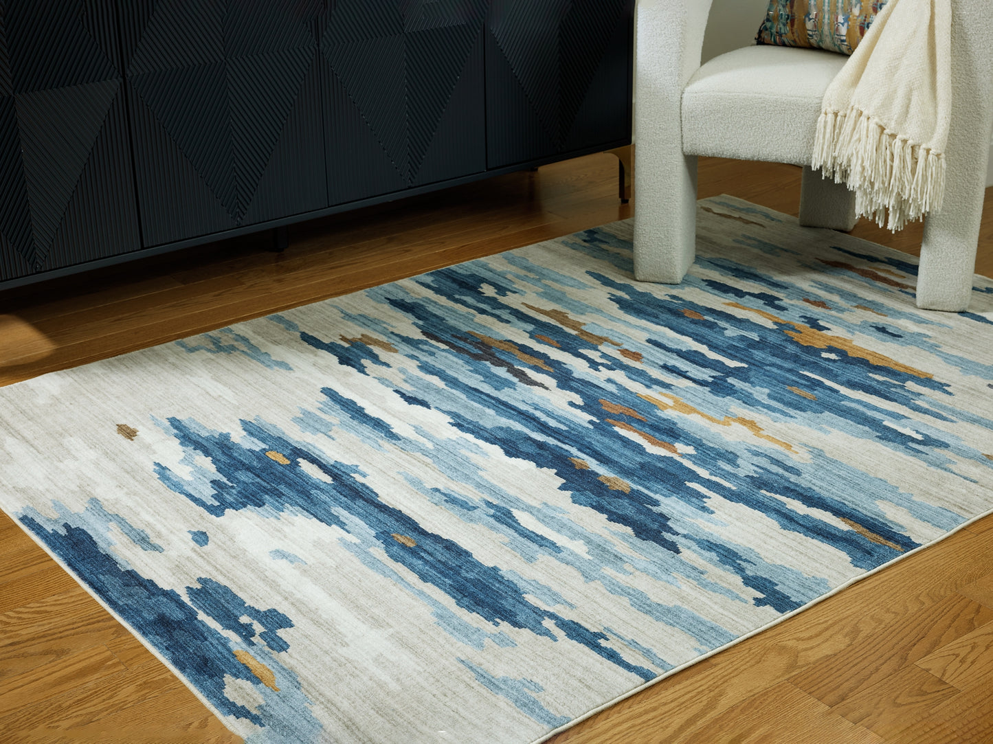 Vinlett Washable Medium Rug Signature Design by Ashley®