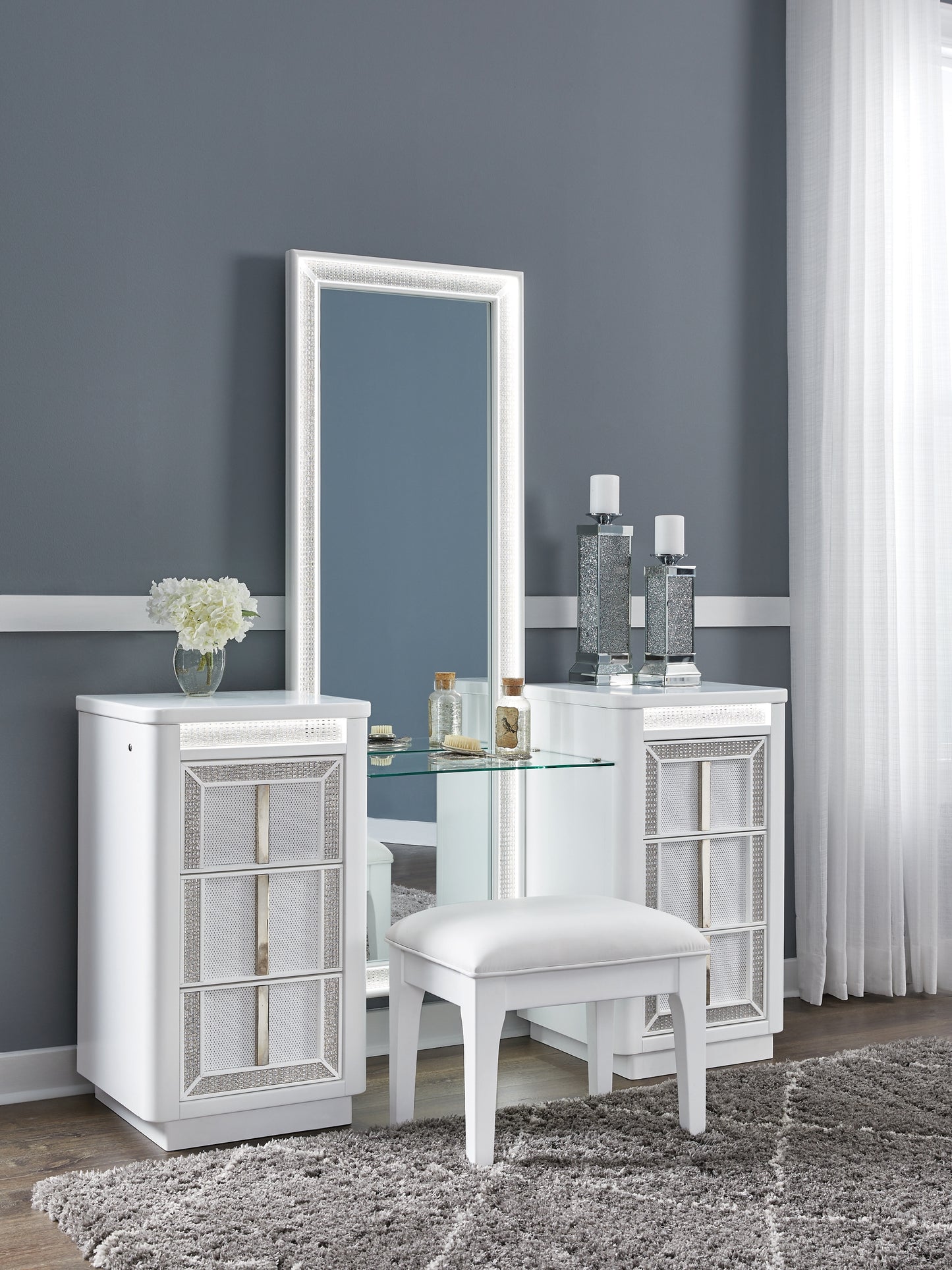 Chalanna Vanity with Mirror Signature Design by Ashley®