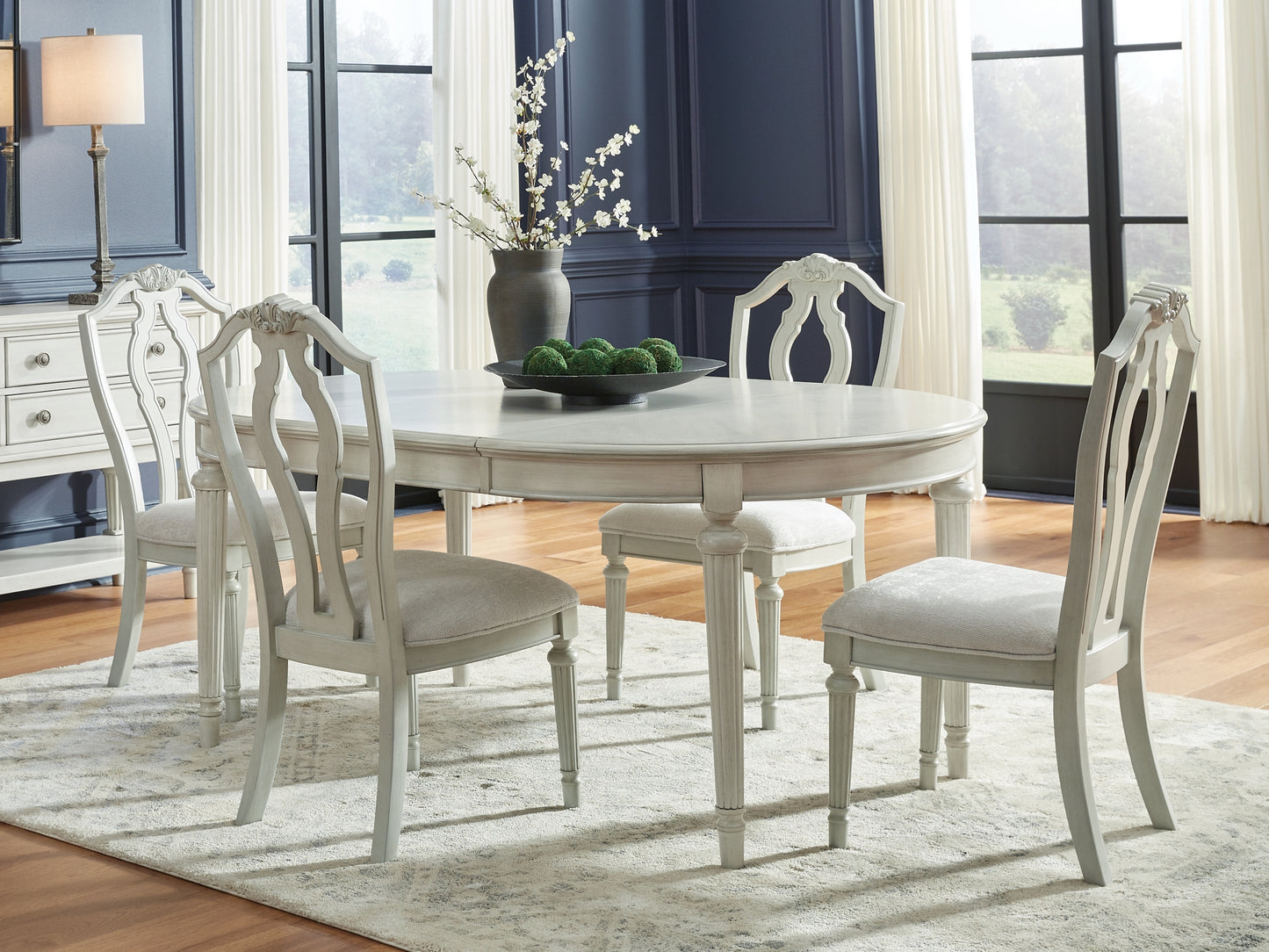 Montelaine Dining Table and 4 Chairs Benchcraft®