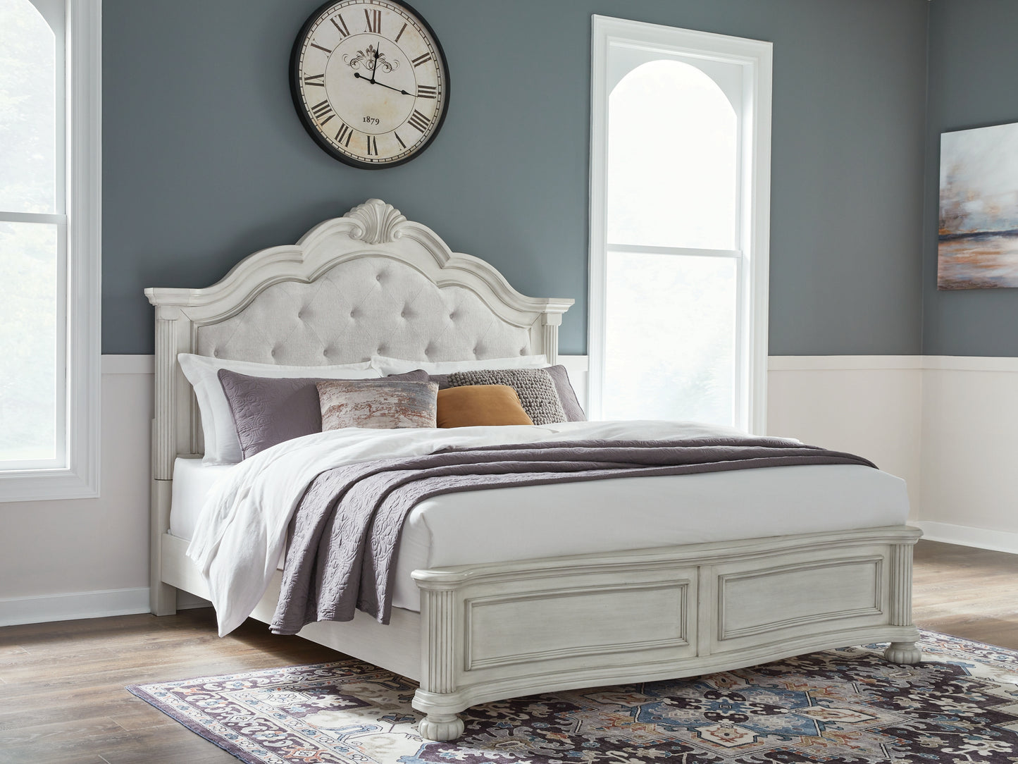 Montelaine  Upholstered Panel Bed Benchcraft®