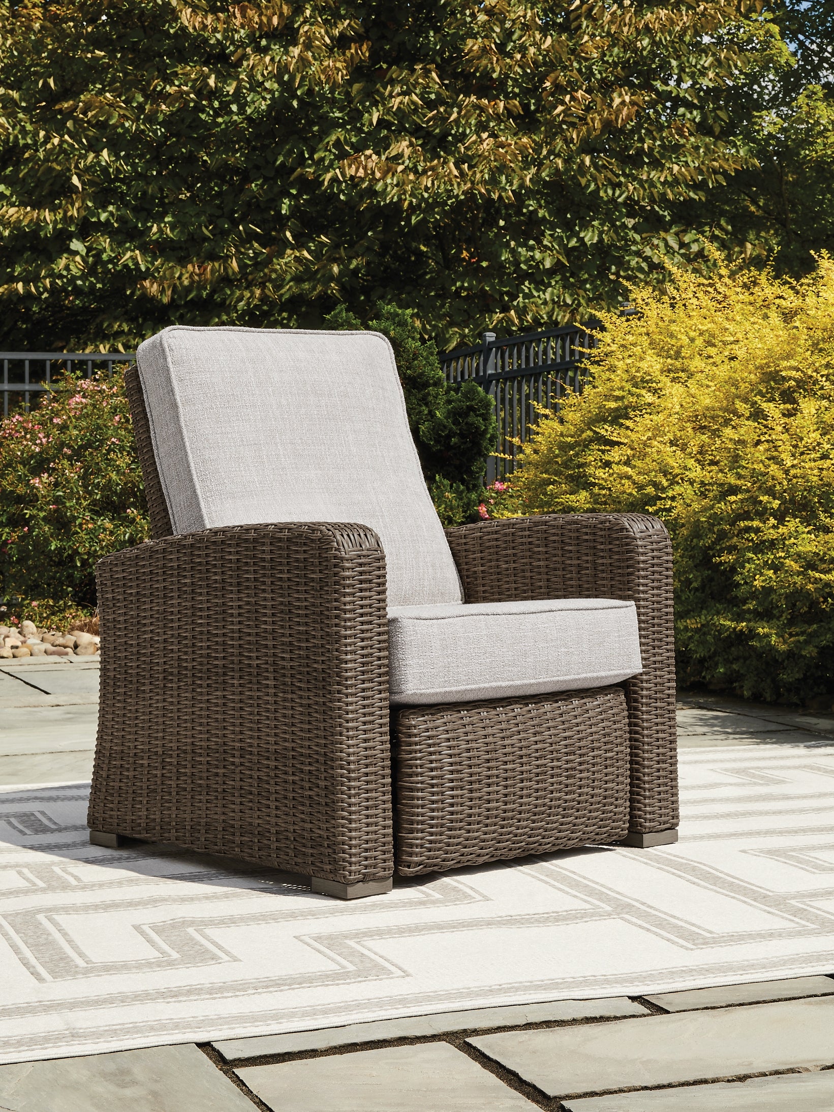 Beachcroft Recliner Signature Design by Ashley®