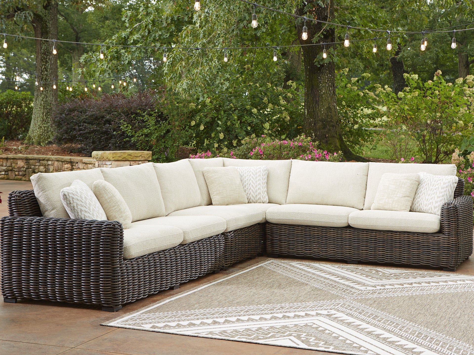 Kimora 4-Piece Outdoor Sectional Signature Design by Ashley®