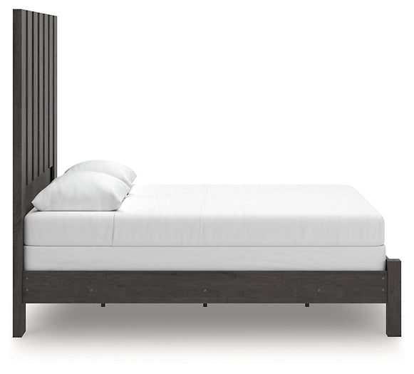 Fraluna  Panel Bed Signature Design by Ashley®