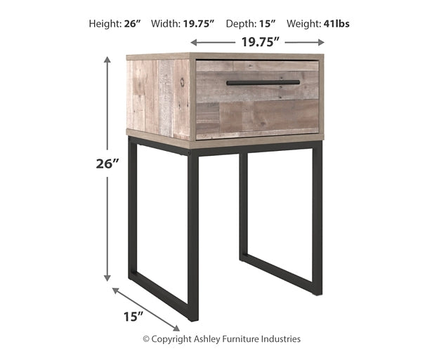 Neilsville Full Panel Headboard with Dresser, Chest and Nightstand Signature Design by Ashley®