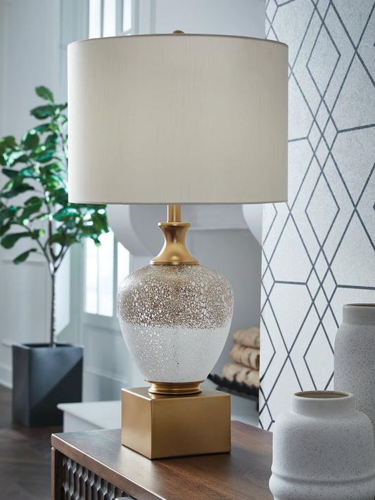 Tavisburg Glass Table Lamp (1/CN) Signature Design by Ashley®