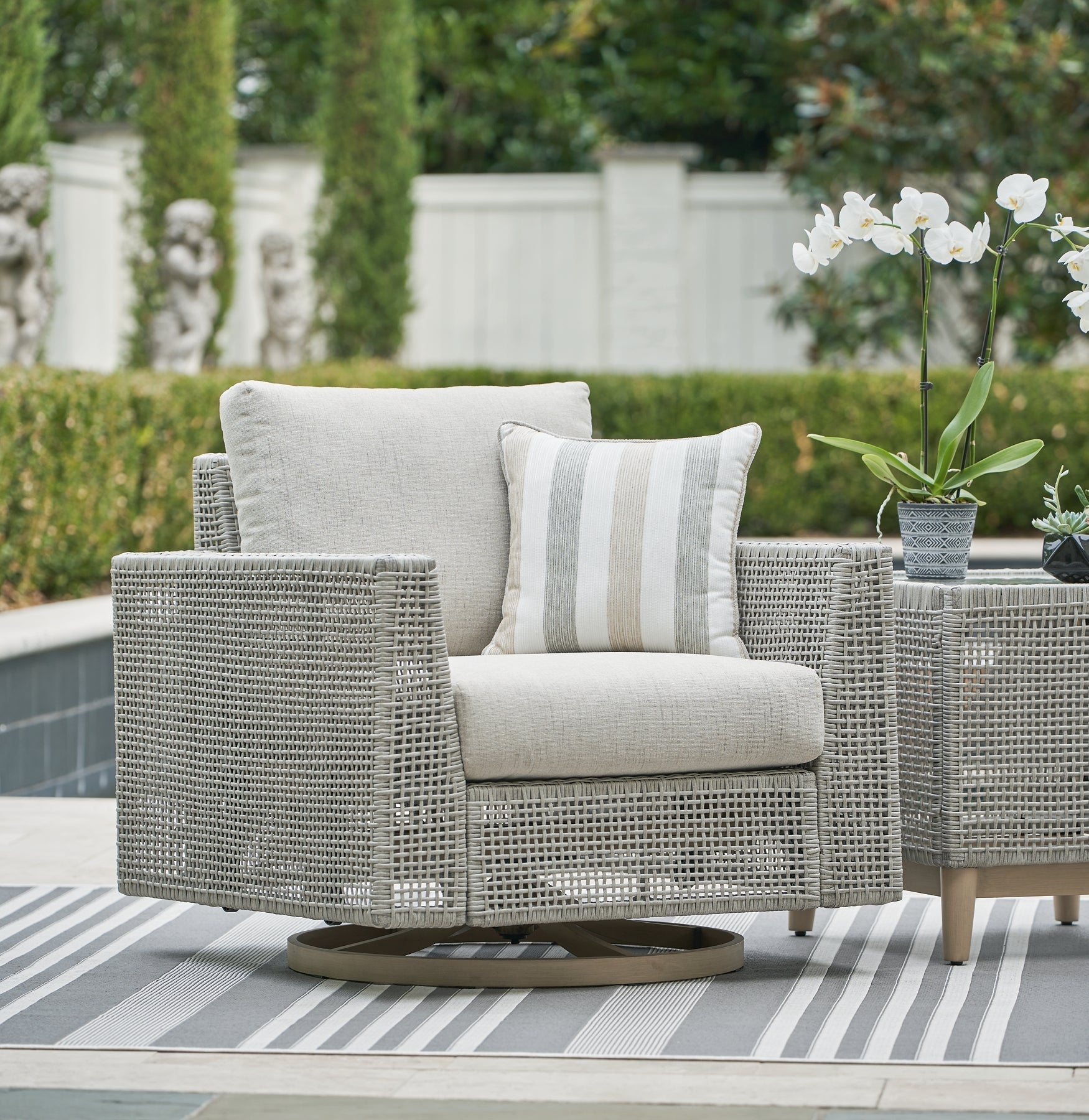 Seton Creek 2 Outdoor Lounge Chairs with End Table Signature Design by Ashley®