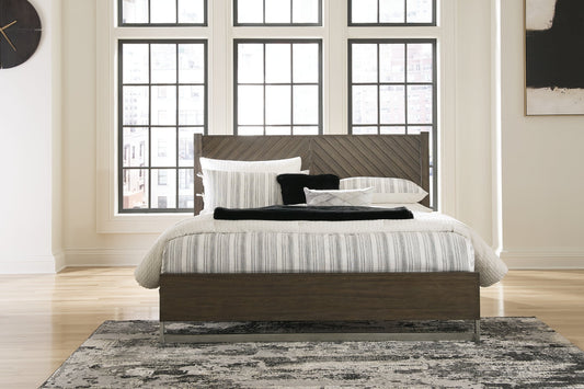 Arkenton  Panel Bed Ashley®