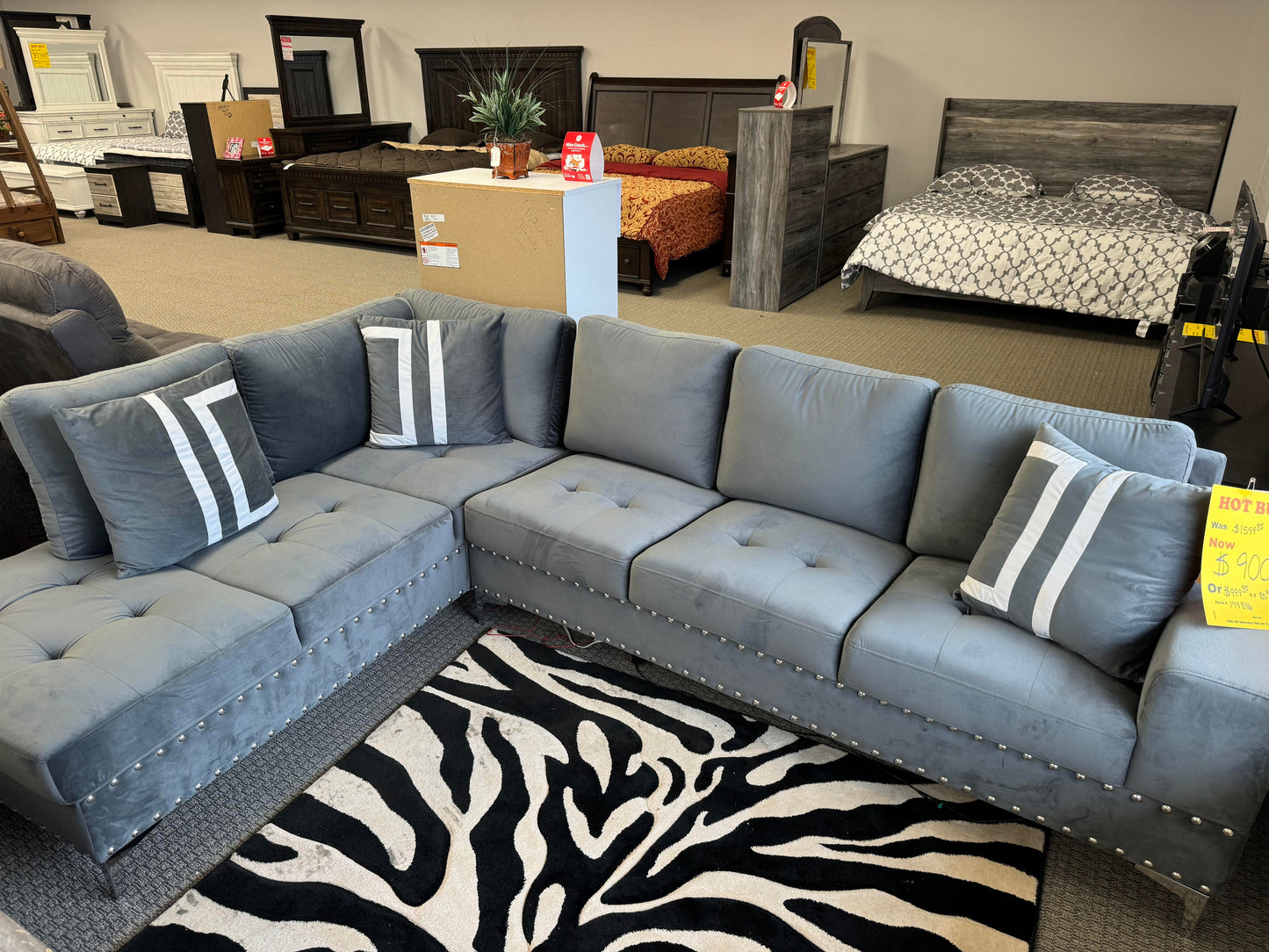 Gray Sectional with Led Lights GLOBAL FURNITURE