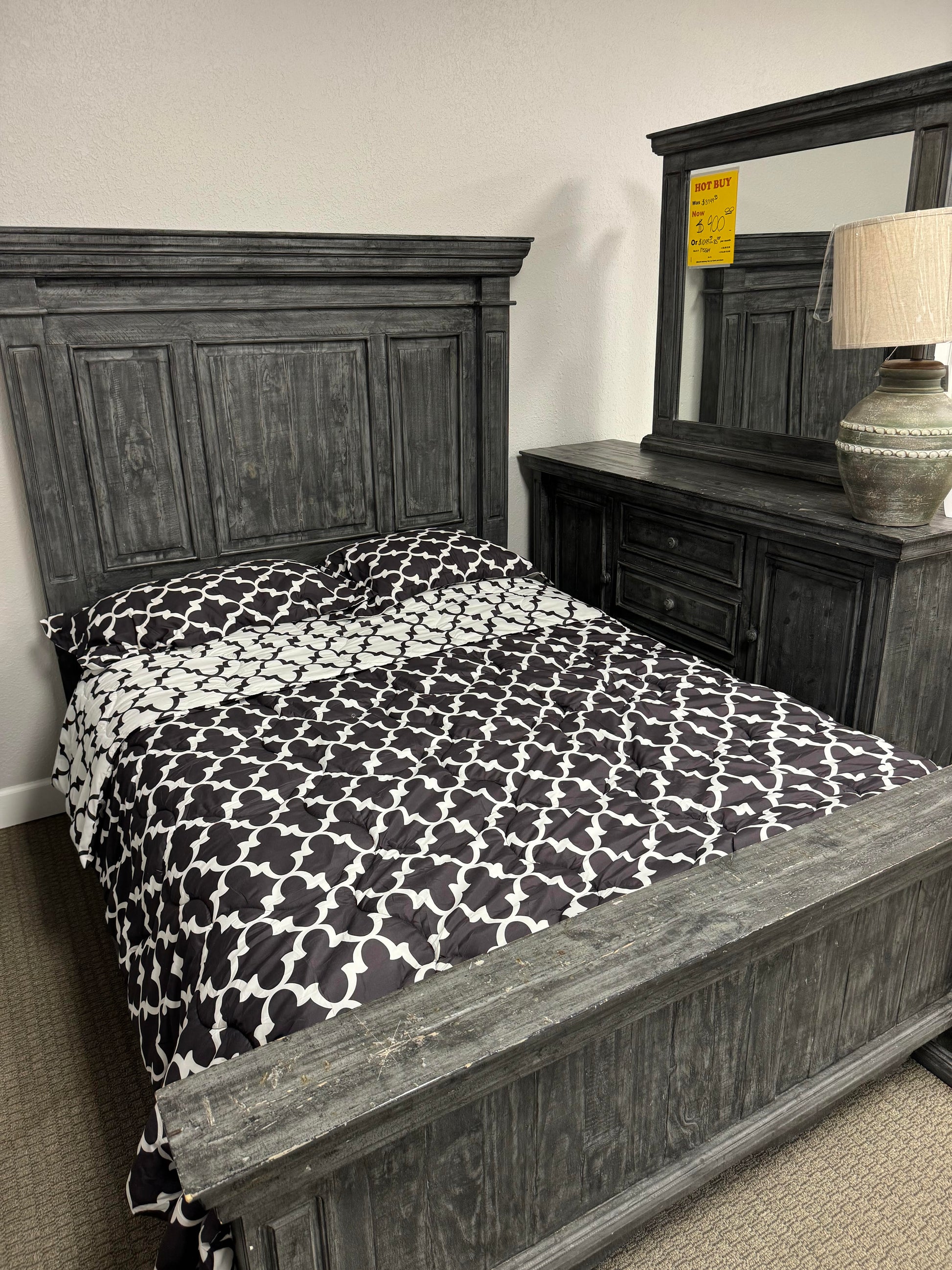 Gray Queen Used Bedroom Set Elements International