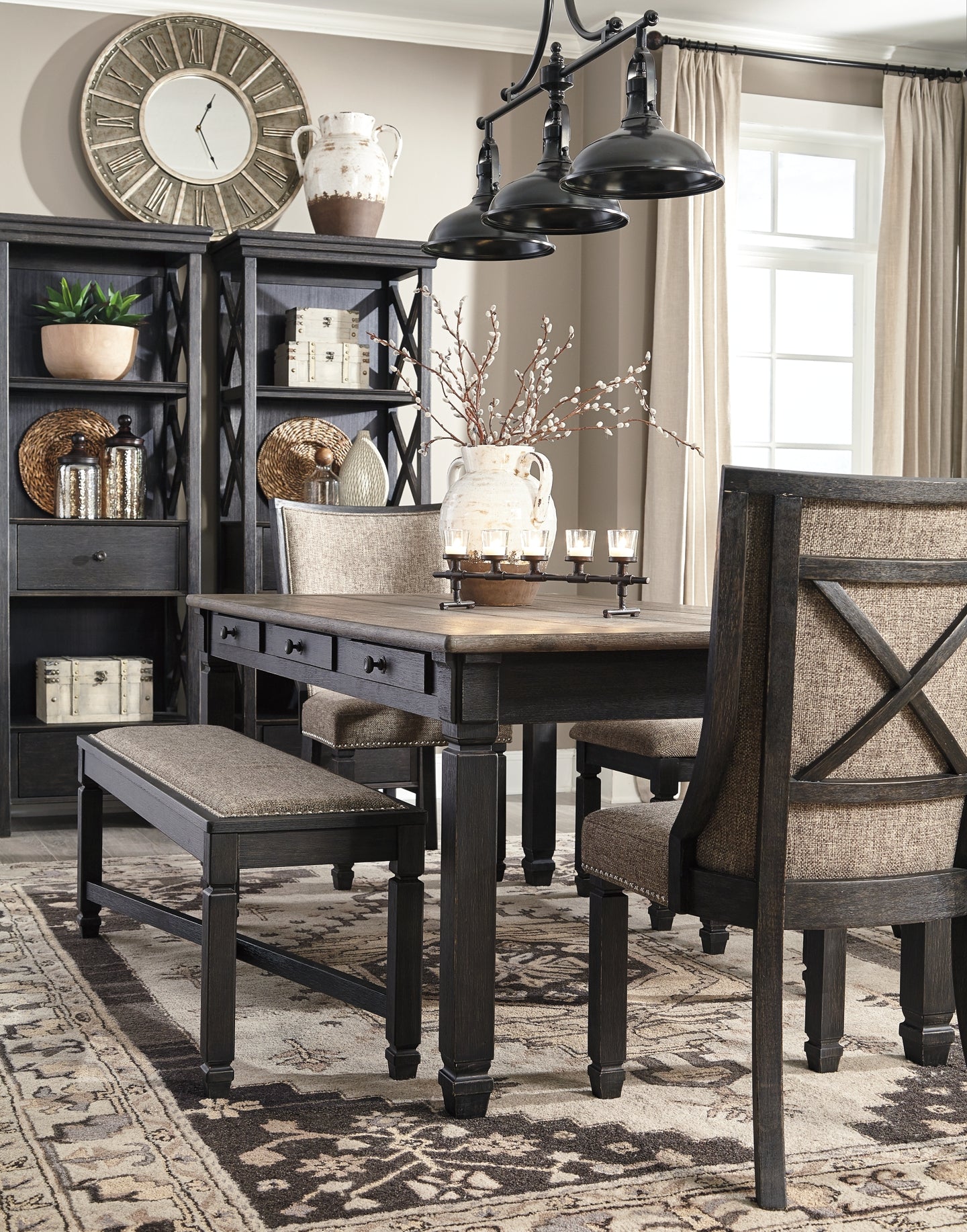 Tyler Creek Dining UPH Side Chair (2/CN) Signature Design by Ashley®