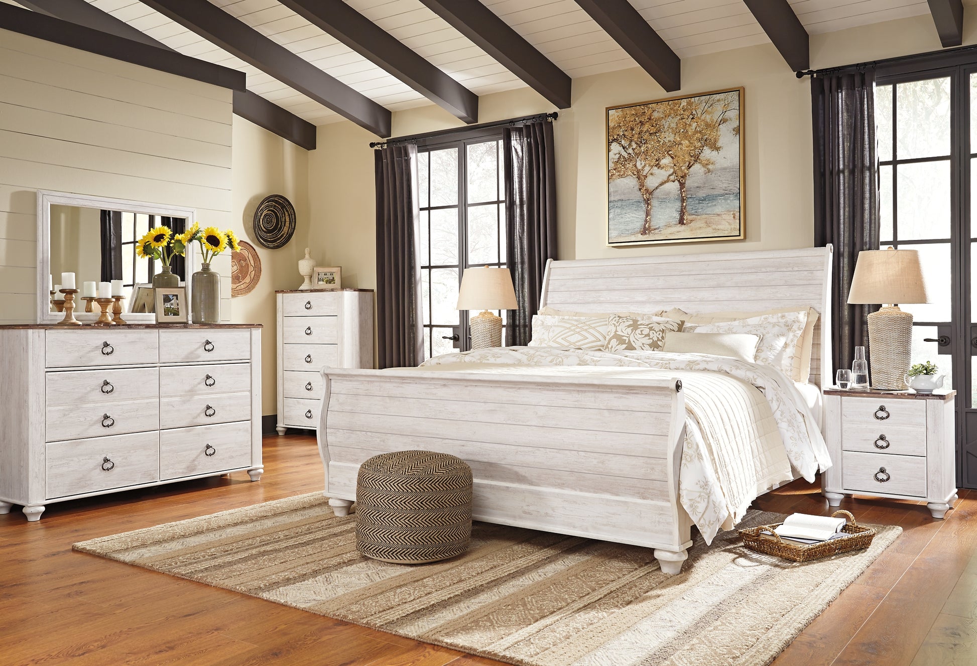 Willowton Queen Sleigh Bed Signature Design by Ashley®