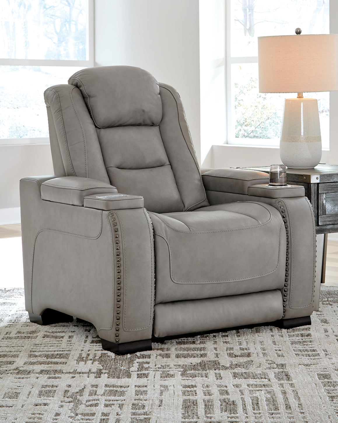 The Man-Den PWR Recliner/ADJ Headrest Signature Design by Ashley®