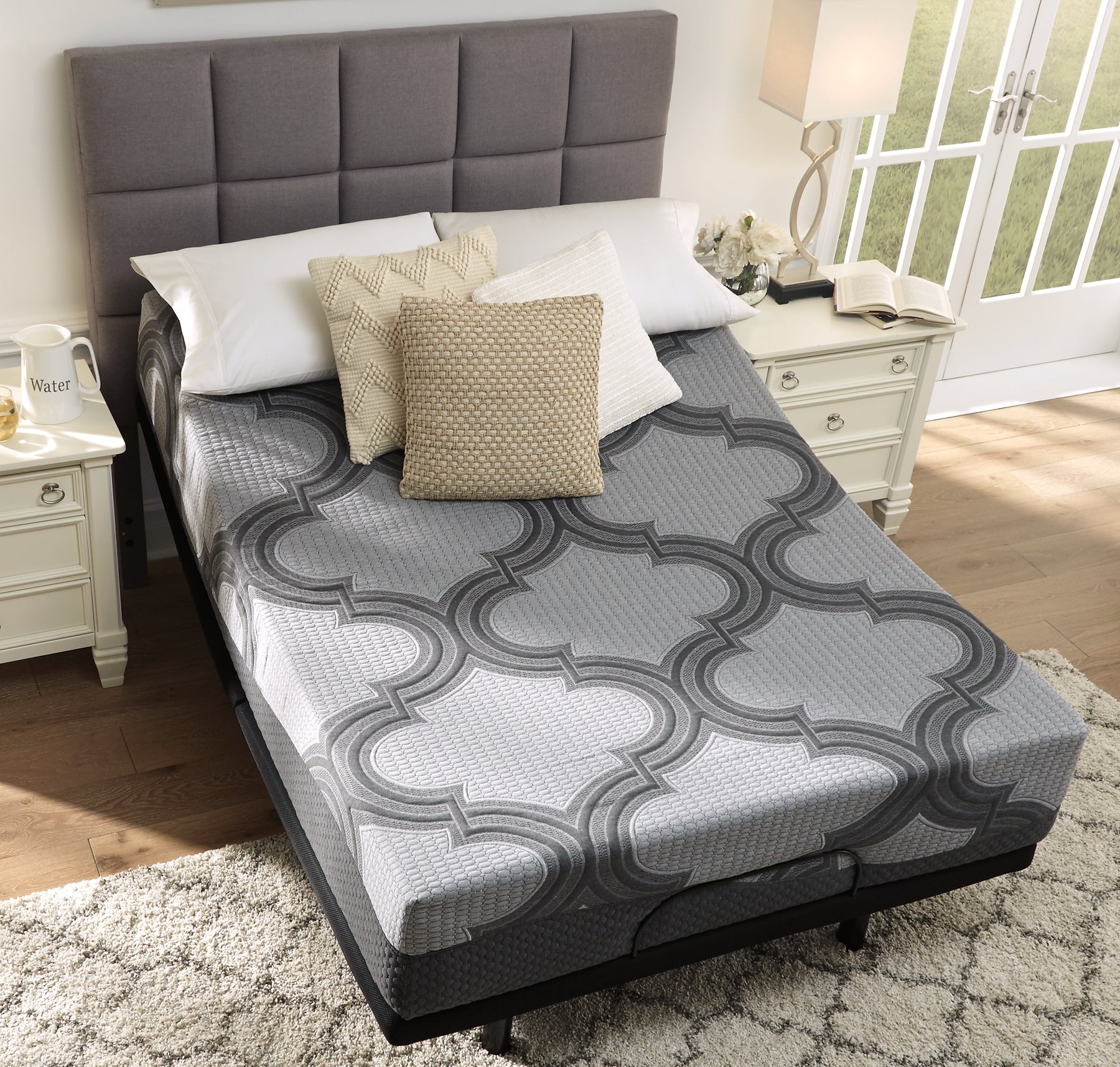 1100 Series Queen Mattress Sierra Sleep® by Ashley