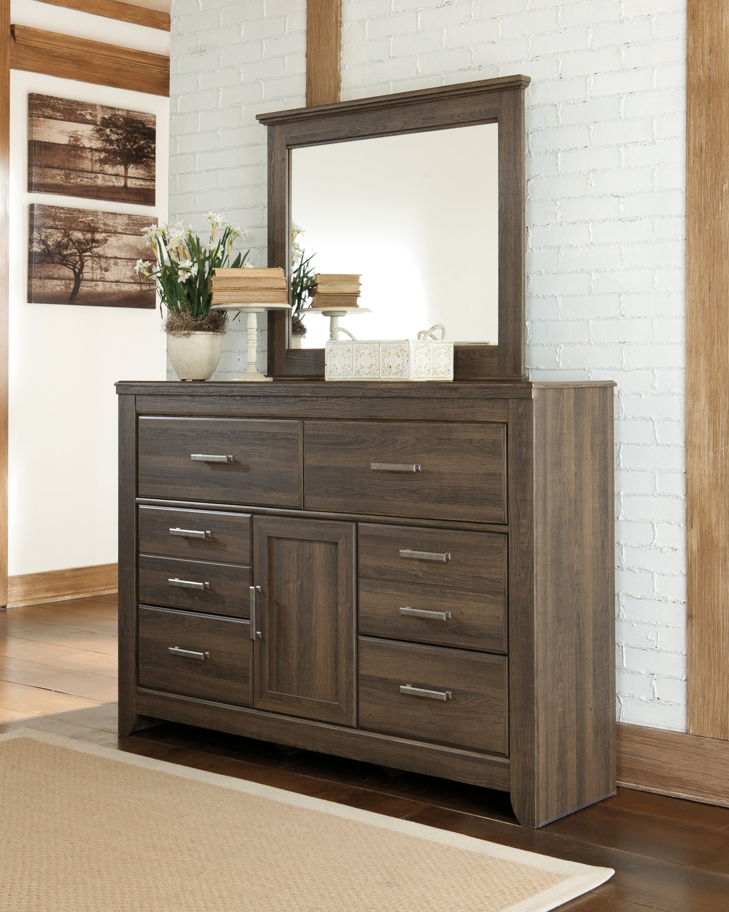 Juararo California King Panel Bed with Mirrored Dresser, Chest and Nightstand Signature Design by Ashley®