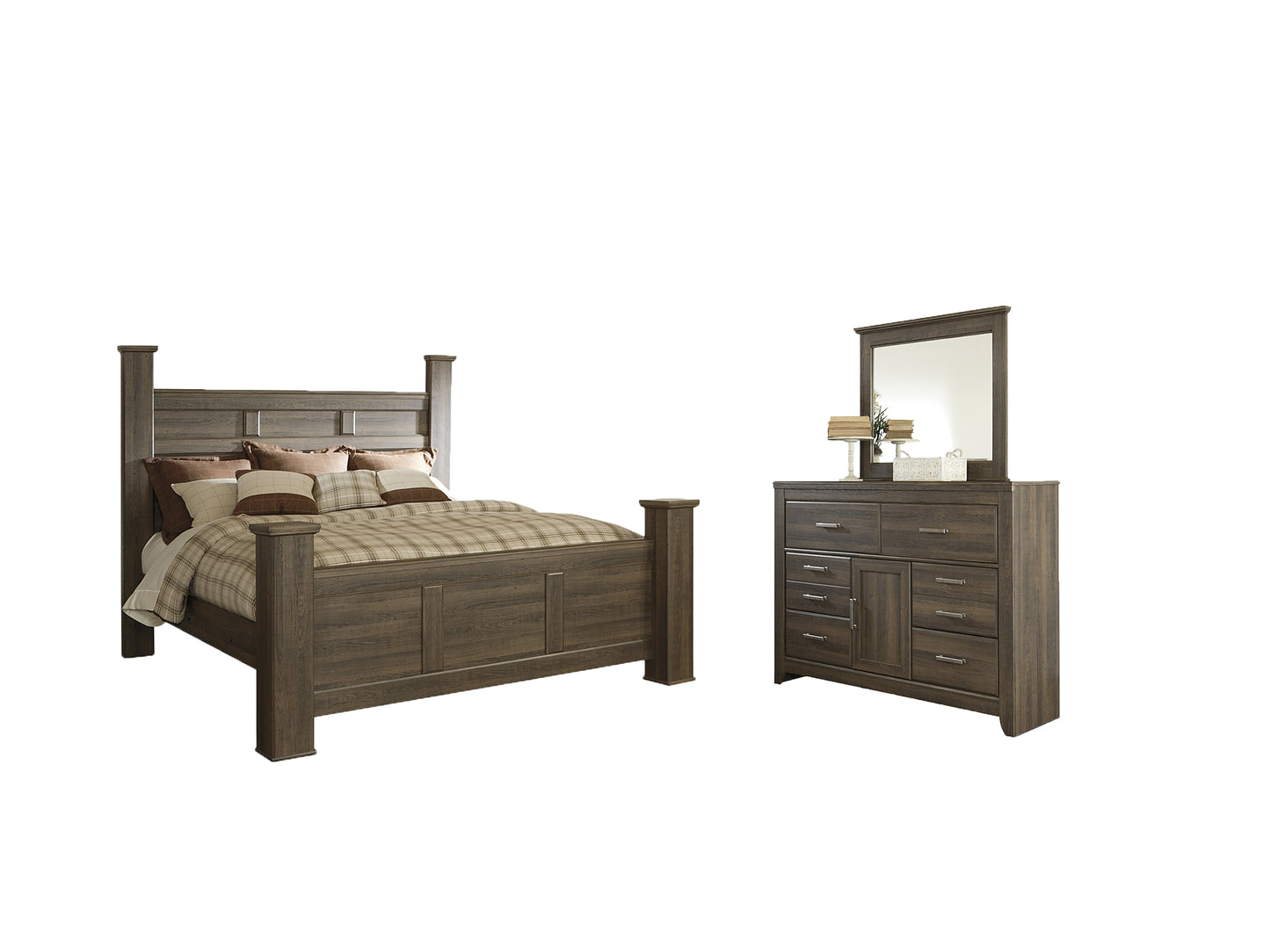 Juararo California King Poster Bed with Mirrored Dresser Signature Design by Ashley®