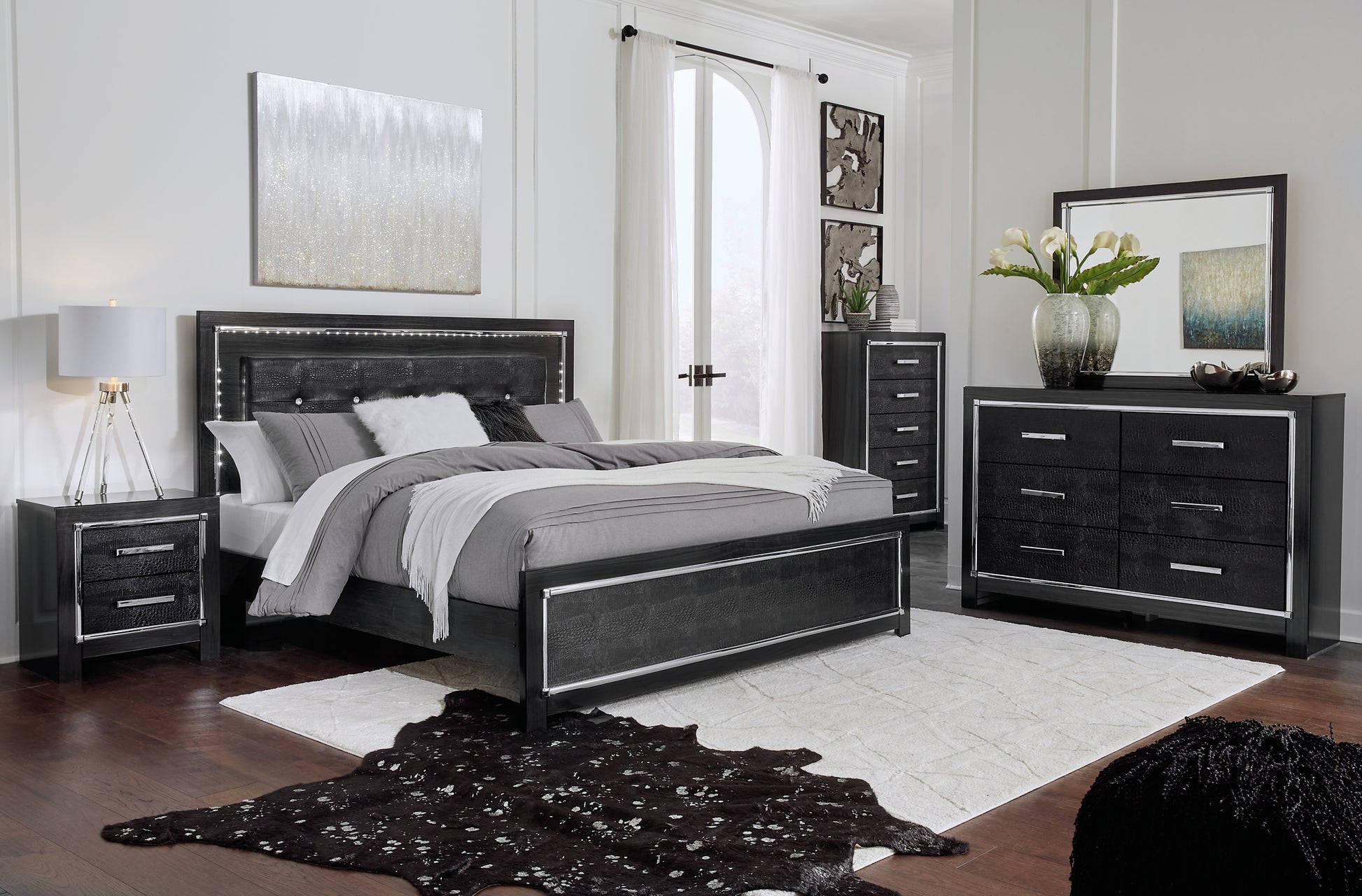 Kaydell King/California King Upholstered Panel Headboard with Mirrored Dresser and 2 Nightstands Signature Design by Ashley®