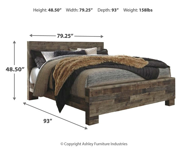 Derekson King Panel Bed with Dresser Benchcraft®