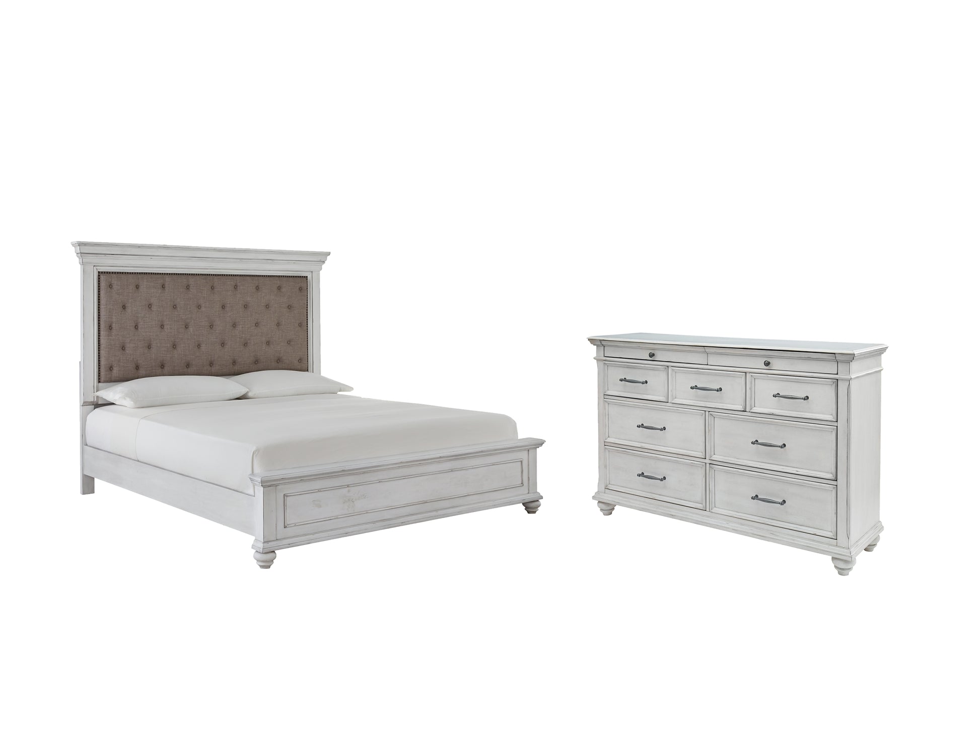 Kanwyn Queen Panel Bed with Dresser Benchcraft®