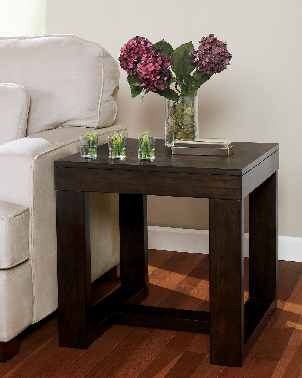 Watson 2 End Tables Signature Design by Ashley®