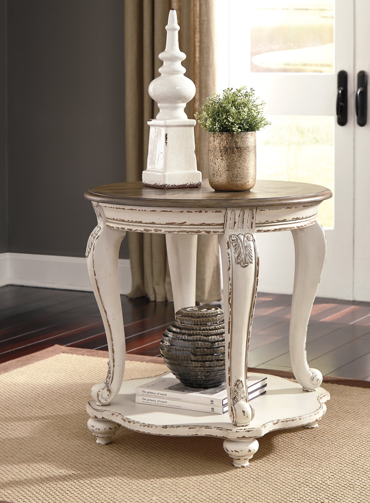 Realyn 2 End Tables Signature Design by Ashley®