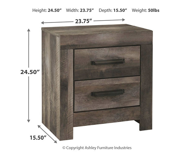 Wynnlow King Panel Bed with Mirrored Dresser and Nightstand Signature Design by Ashley®