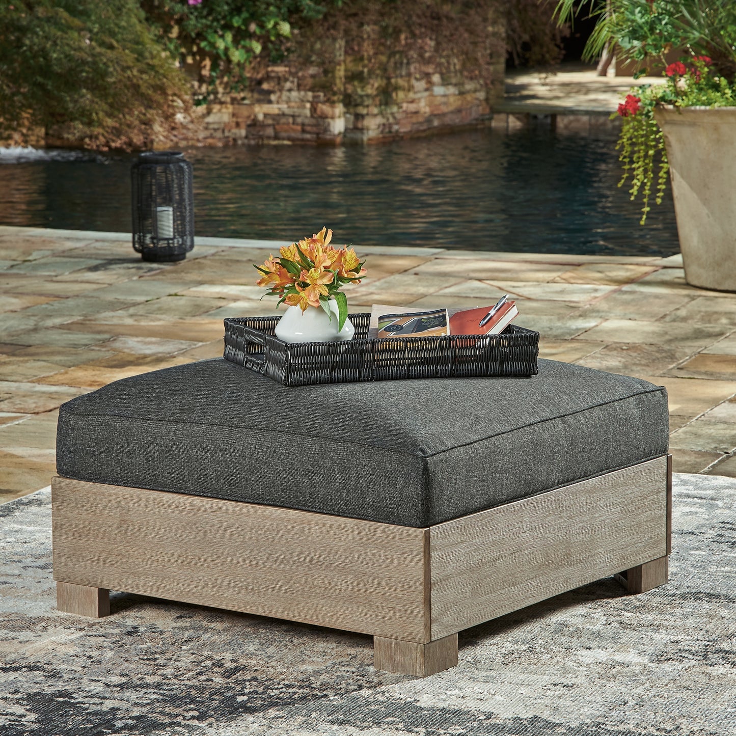 Citrine Park Ottoman with Cushion Signature Design by Ashley®