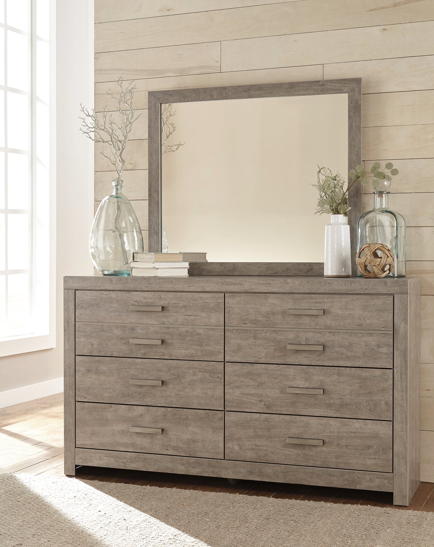 Culverbach Full Panel Bed with Mirrored Dresser Signature Design by Ashley®