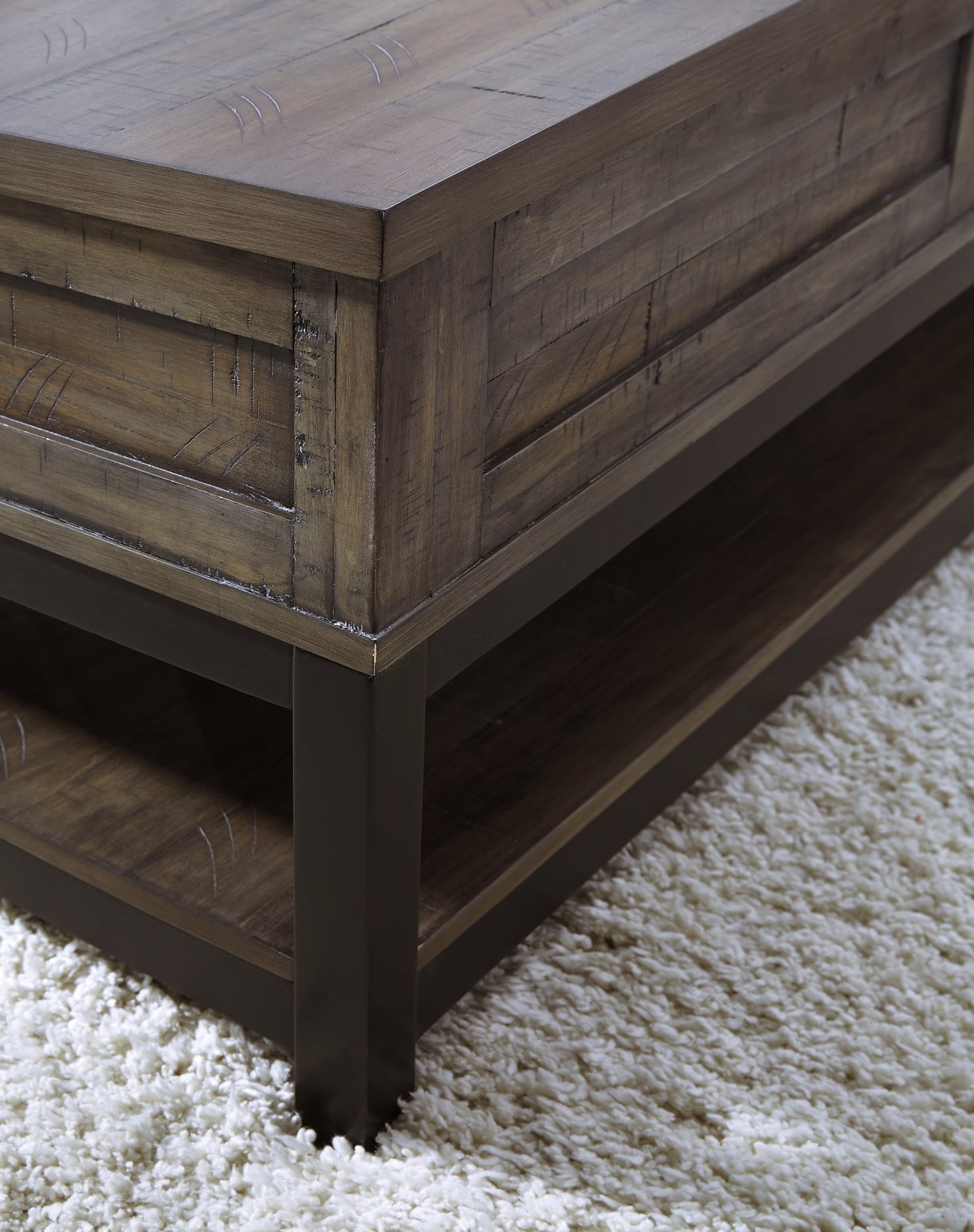 Johurst Coffee Table with 2 End Tables Signature Design by Ashley®