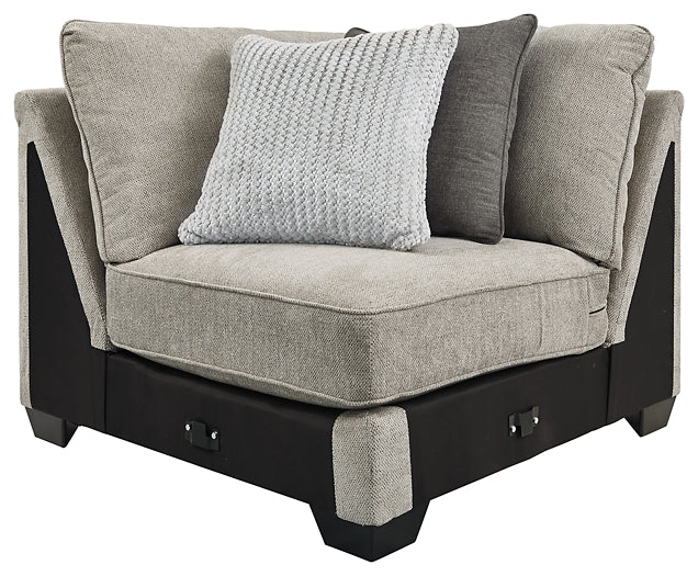 Ardsley 3-Piece Sectional with Ottoman Benchcraft®