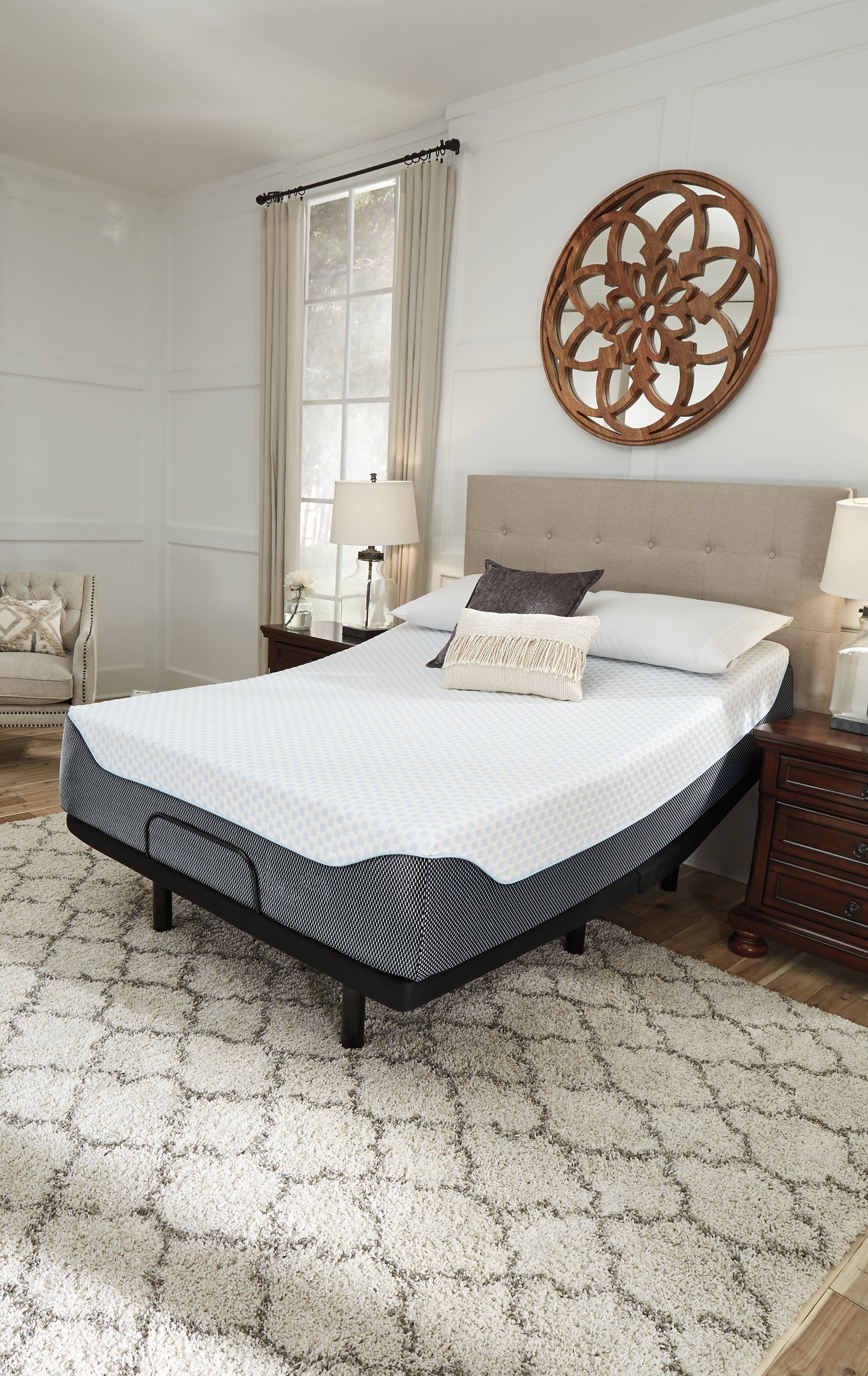 14 Inch Chime Elite Mattress with Adjustable Base Sierra Sleep® by Ashley