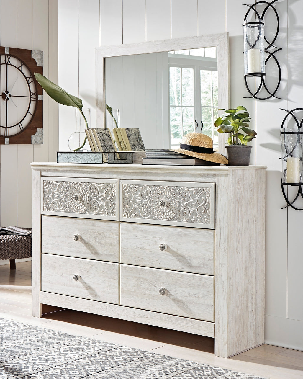 Paxberry Queen Panel Bed with Mirrored Dresser and Chest Signature Design by Ashley®