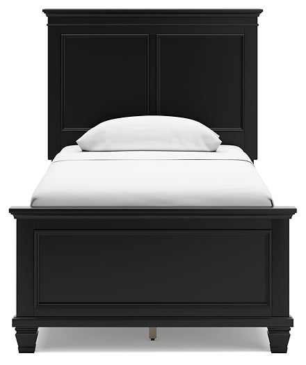 Lanolee Queen Panel Bed Signature Design by Ashley®