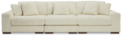 Lindyn 3-Piece Sectional Signature Design by Ashley®