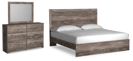 Ralinksi King Panel Bed with Mirrored Dresser Signature Design by Ashley®