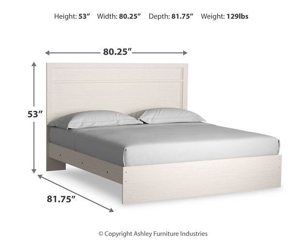 Stelsie King Panel Bed with Mirrored Dresser Signature Design by Ashley®