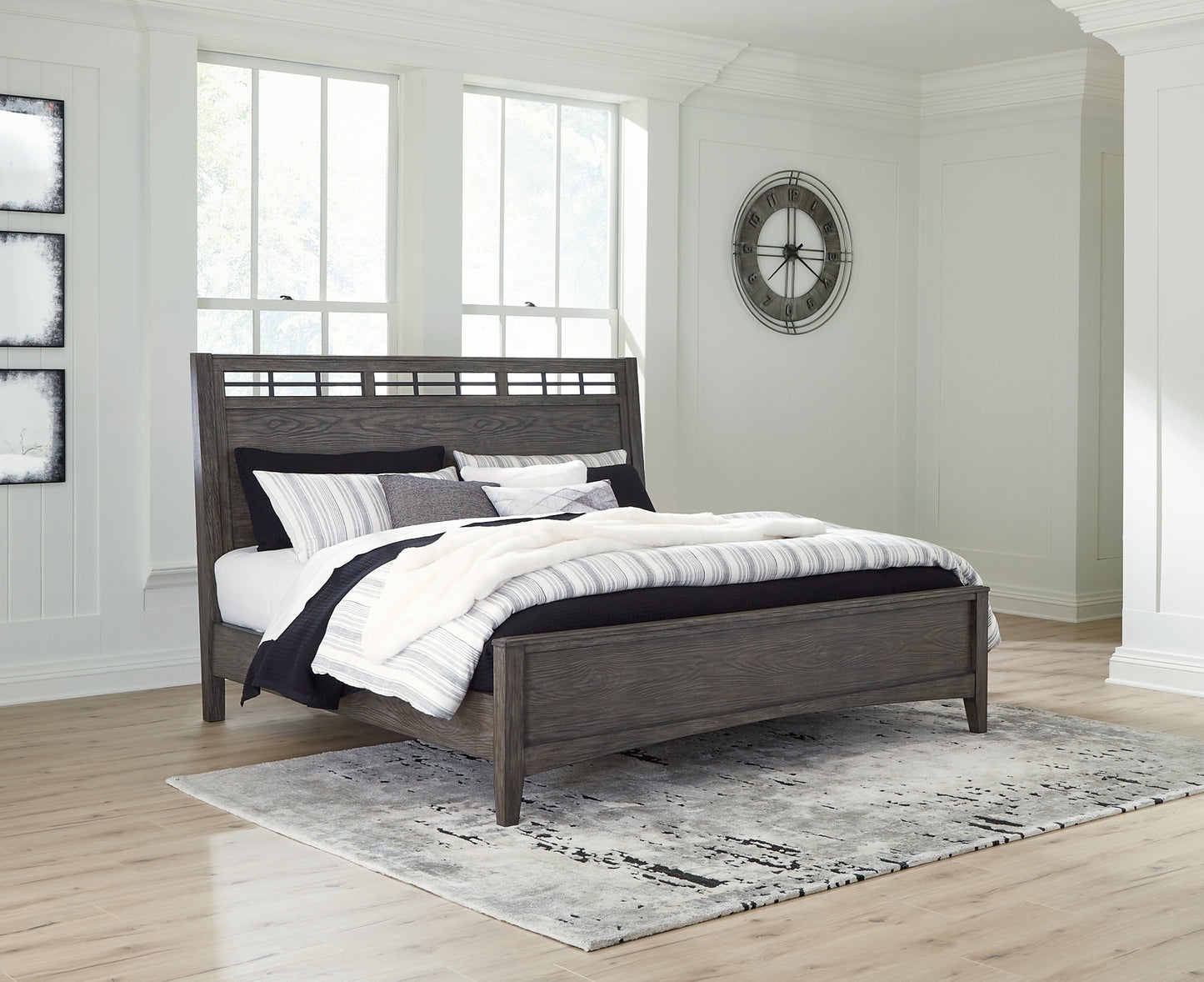 Montillan Queen Panel Bed with Mirrored Dresser Signature Design by Ashley®