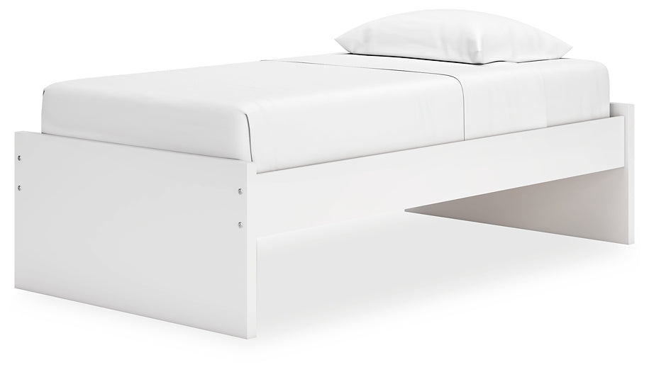 Onita Queen Platform Bed Signature Design by Ashley®