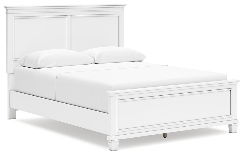 Fortman Queen Panel Bed with Mirrored Dresser and 2 Nightstands Signature Design by Ashley®