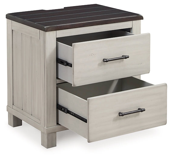 Darborn California King Panel Bed with Mirrored Dresser, Chest and Nightstand Signature Design by Ashley®