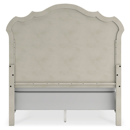 Arlendyne Queen Upholstered Bed with Mirrored Dresser and Chest Signature Design by Ashley®