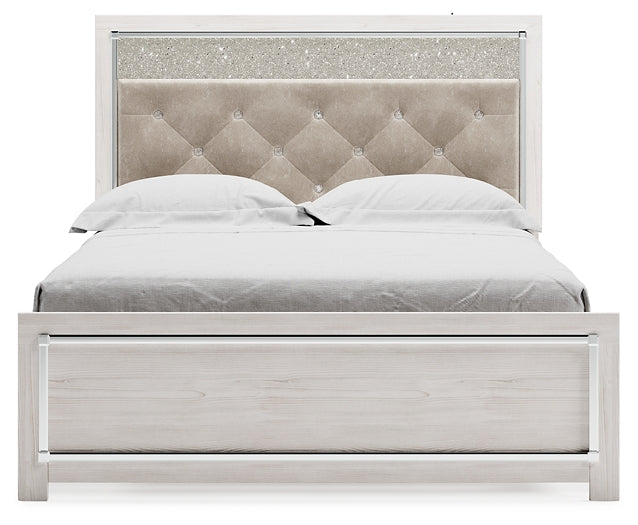 Altyra Queen Panel Bed Signature Design by Ashley®