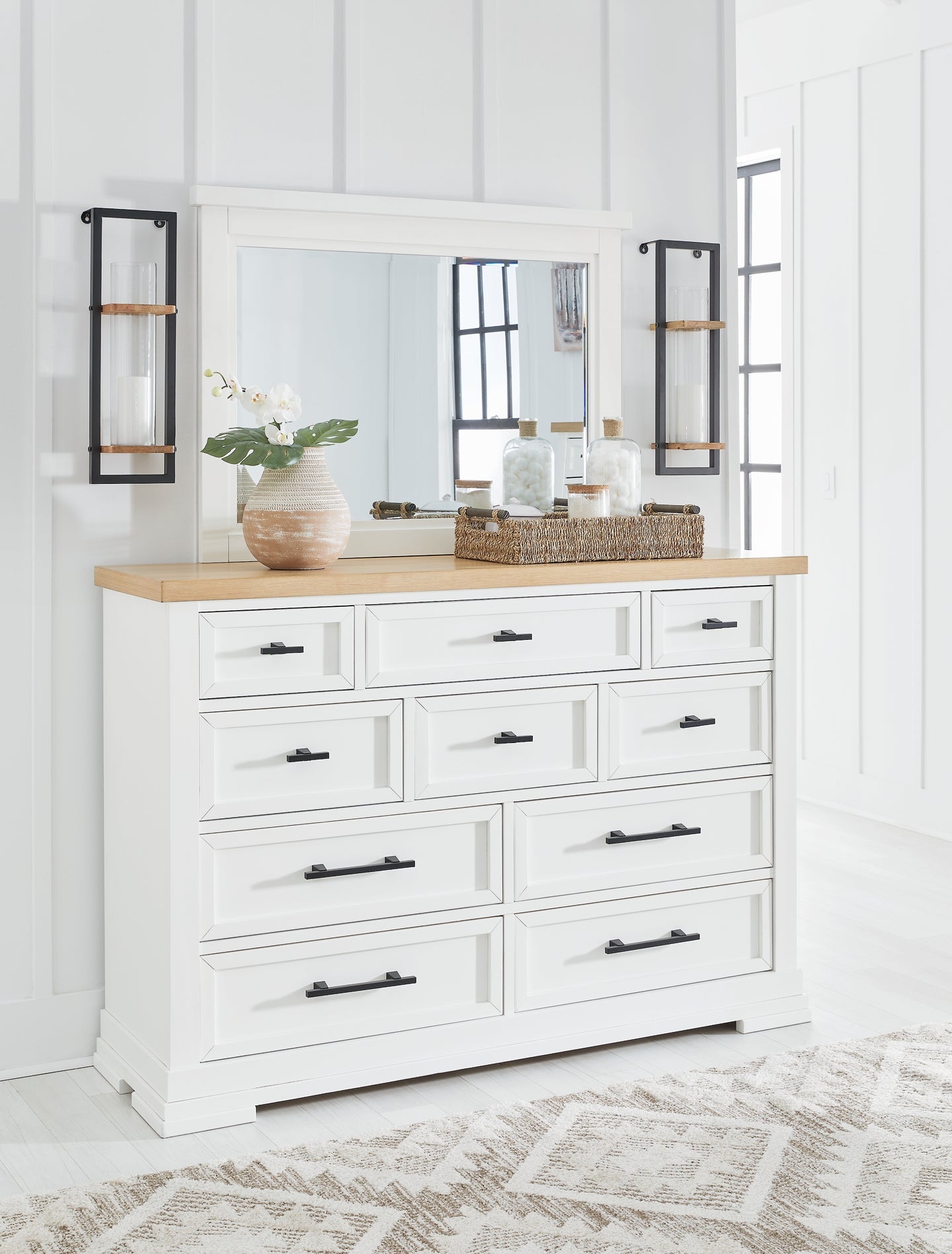 Ashbryn Dresser and Mirror Benchcraft®