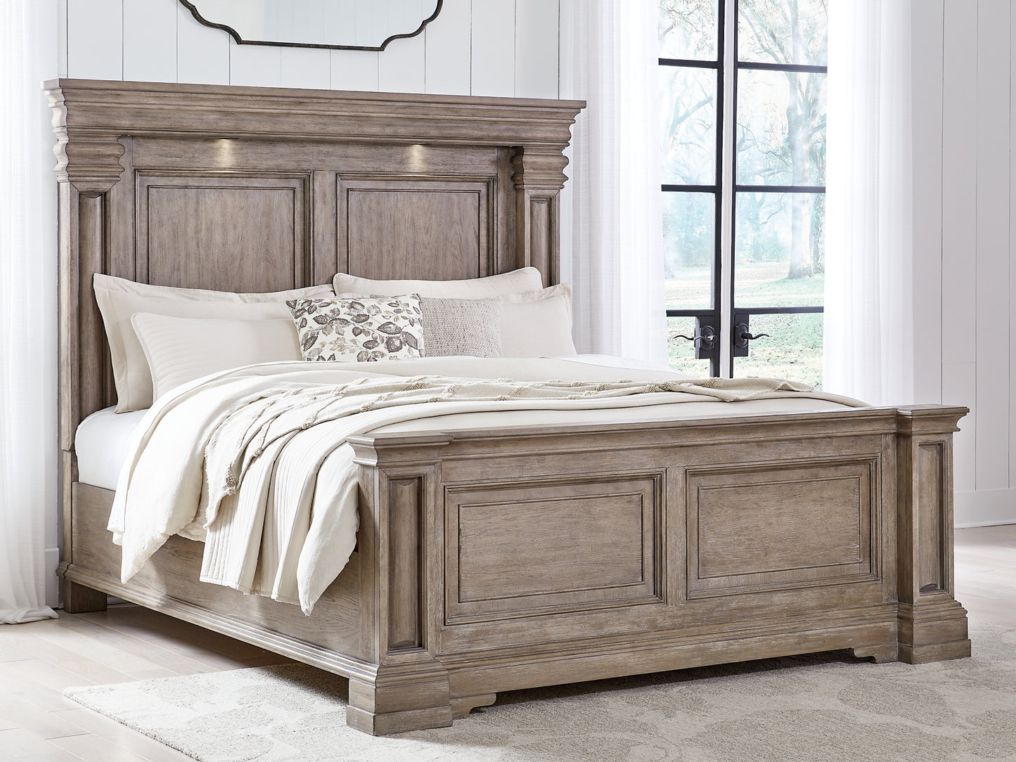 Blairhurst  Panel Bed Signature Design by Ashley®